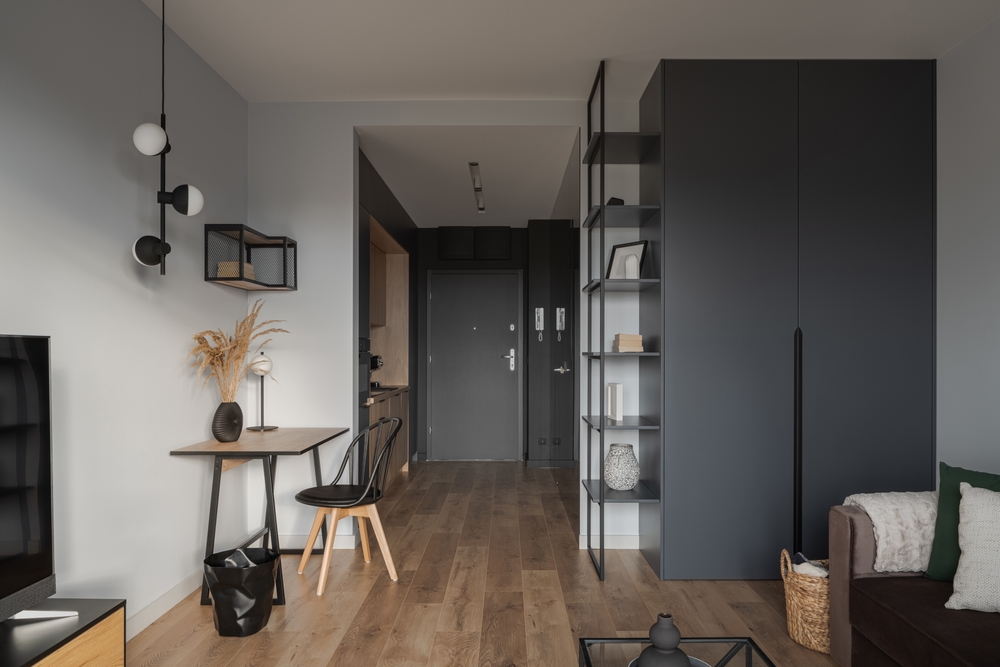 small expensive looking nyc apartment