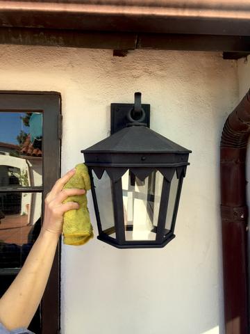 exterior lights cleaning