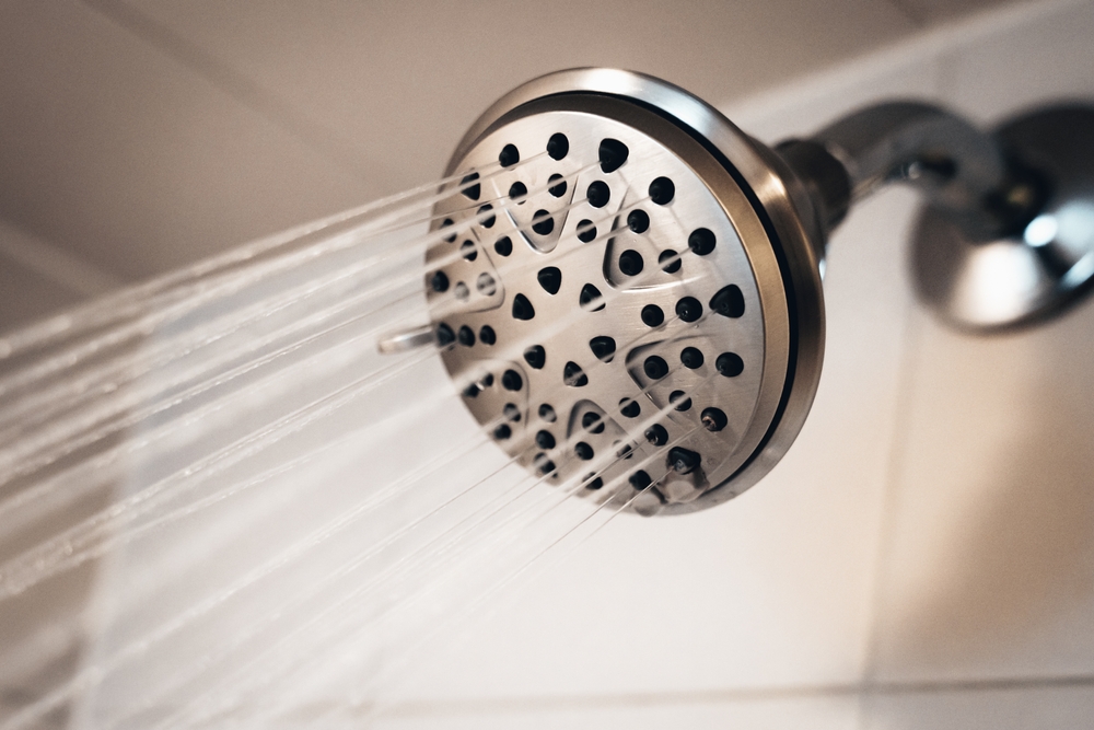 shower head spraying