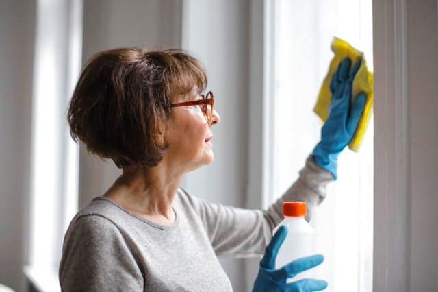 10 House Cleaning Tips for People with Allergies | White Glove Cleaner