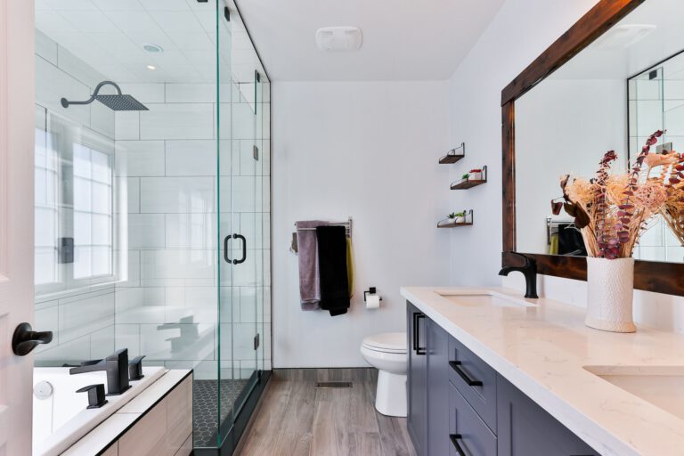 Home Bathroom Cleaning 768x512