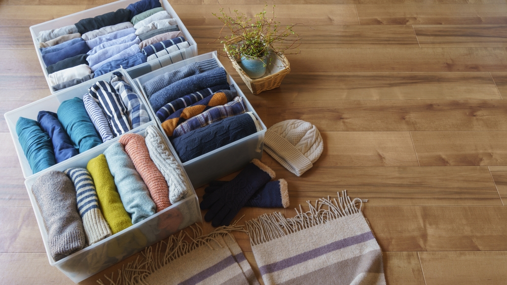 organizing clothes